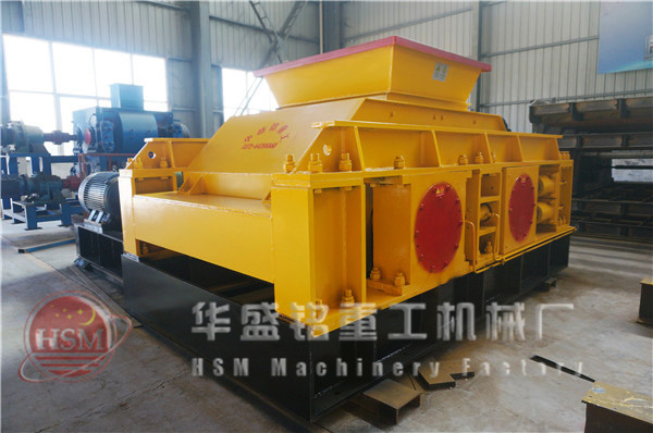 對(dui)輥破碎機(ji)圖(tu)片(pian)