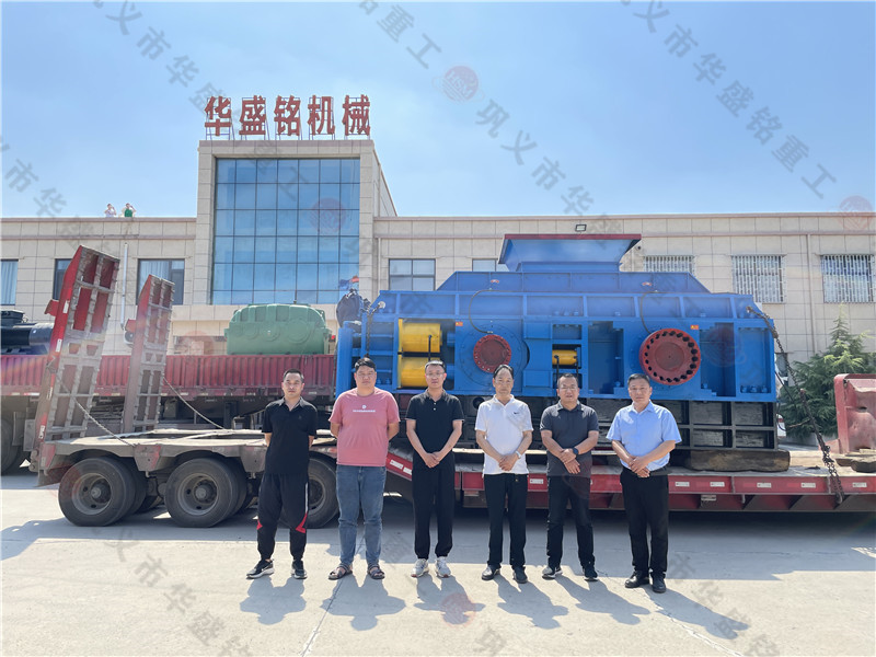 河(he)卵(luan)石(shi)製砂(sha)機(ji)